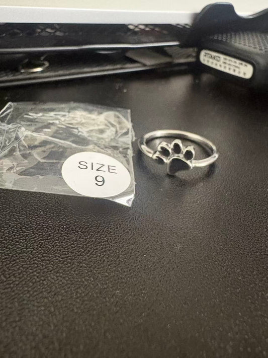925 Silver Paw Ring size 6
